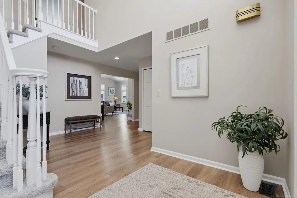20547 Windham Drive Macomb Township MI 48044