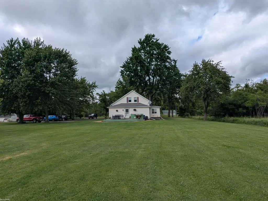 33700 Pratt Road Richmond Township MI 48062