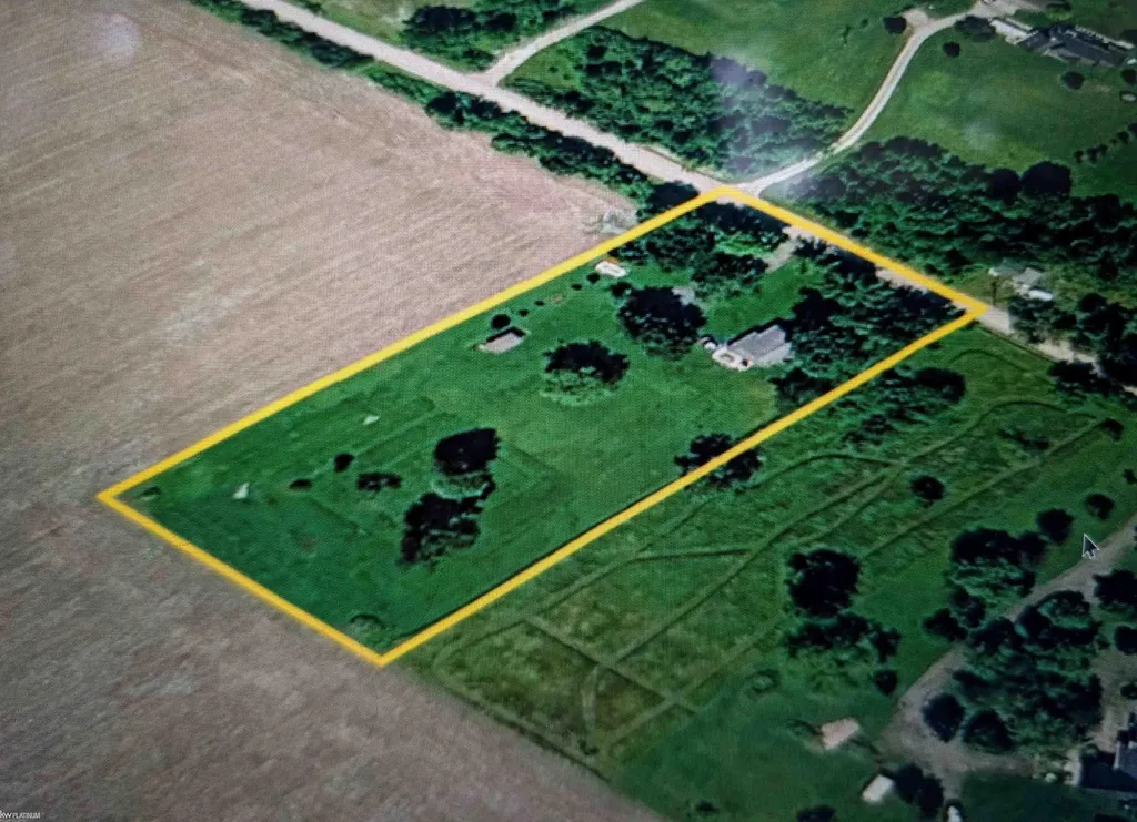 33700 Pratt Road Richmond Township MI 48062