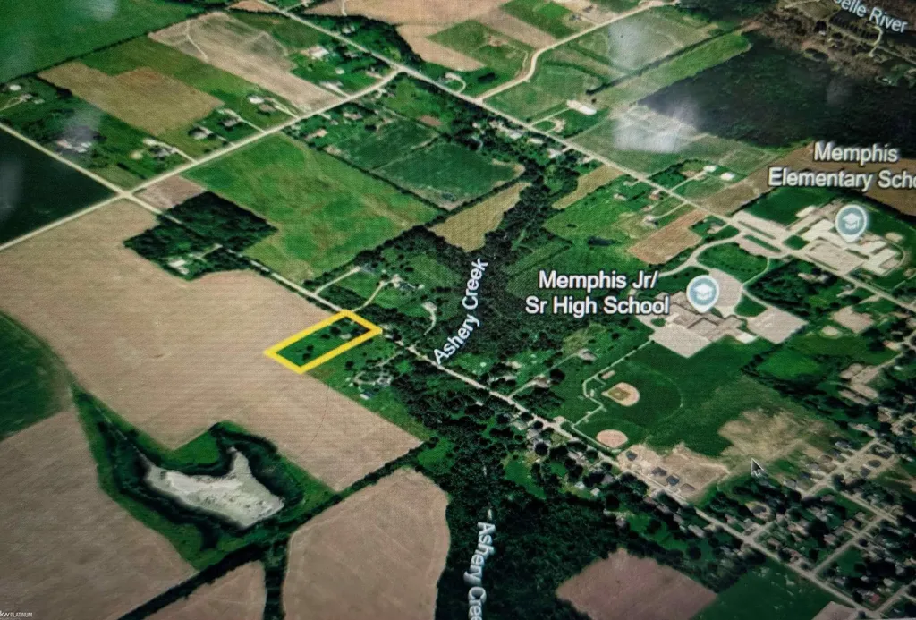33700 Pratt Road Richmond Township MI 48062