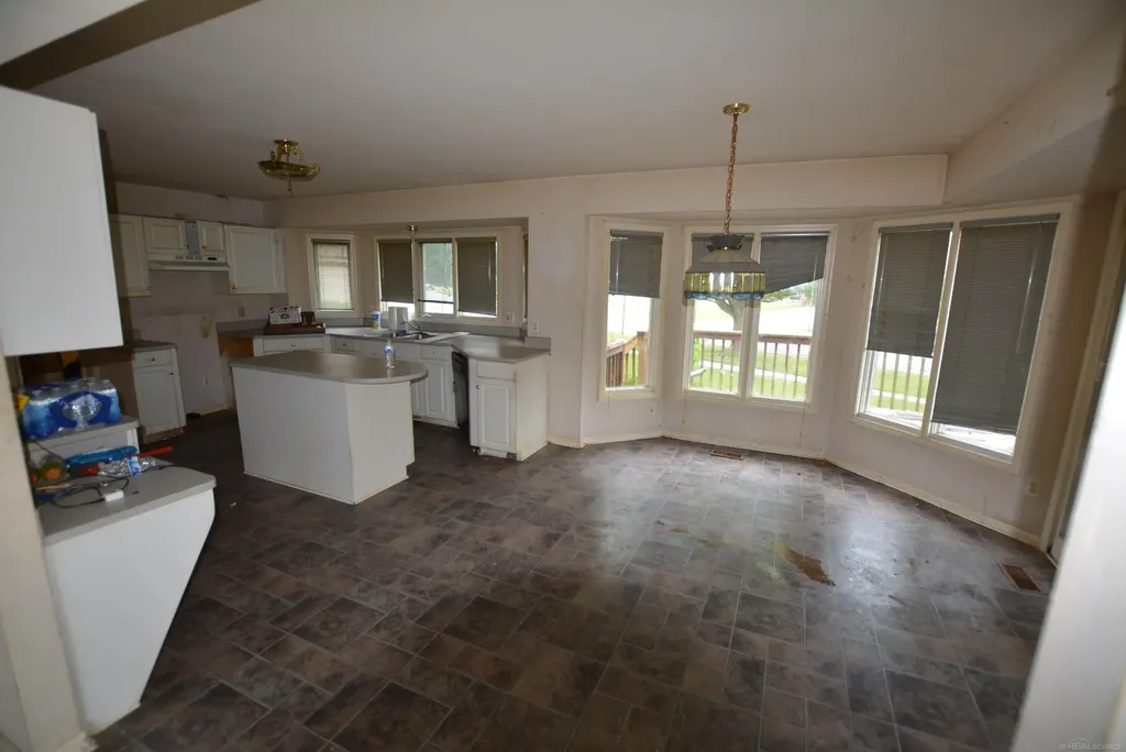 36662 Audrey Road New Baltimore City MI 48047