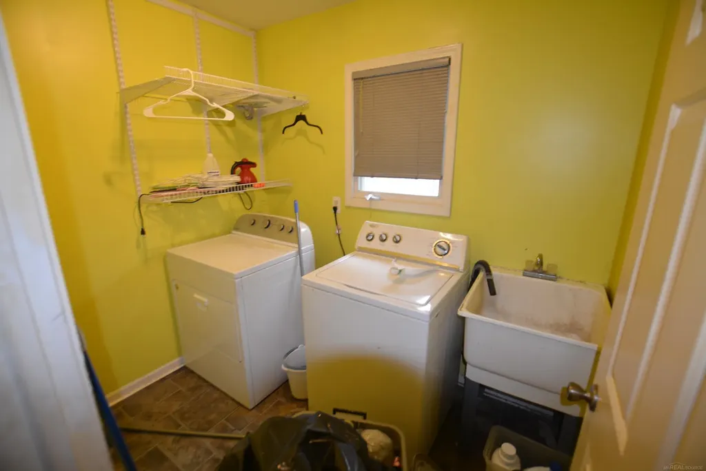 36662 Audrey Road New Baltimore City MI 48047
