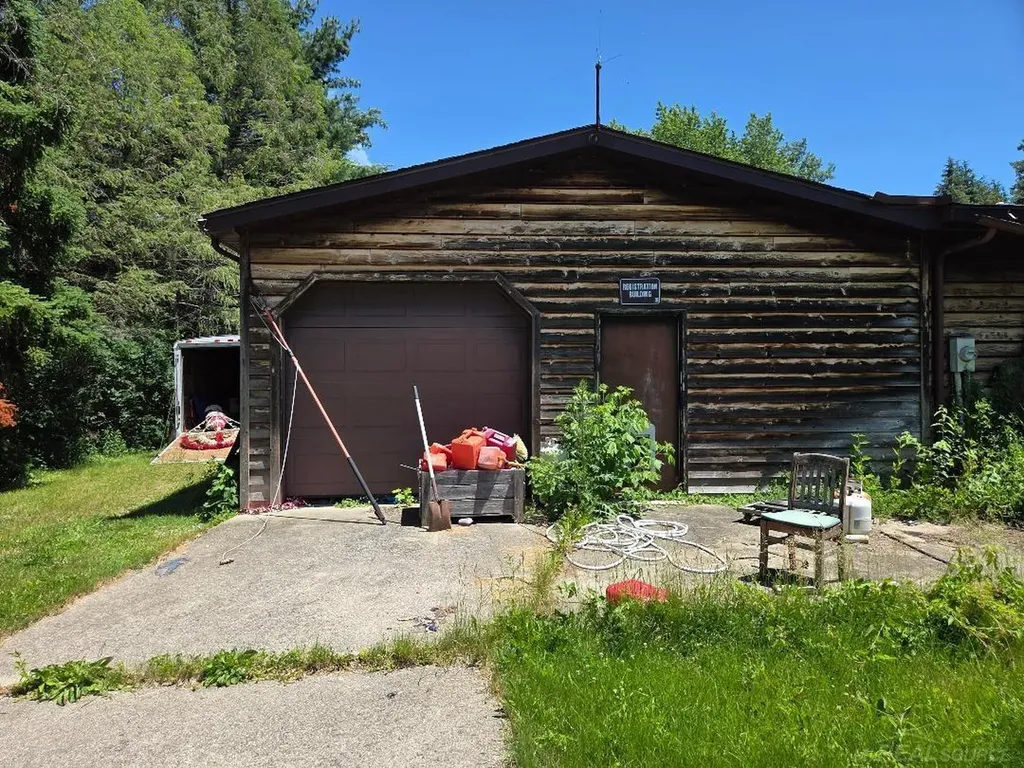 2960 Oakview Street Attica Township MI 48428