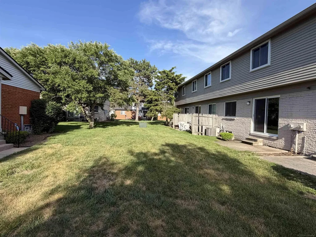 2208 Orchard Crest Street Shelby Charter Township MI 48317