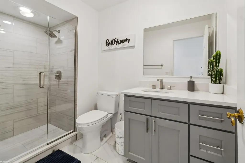 3701 Green Lake Road West Bloomfield Charter Township MI 48324