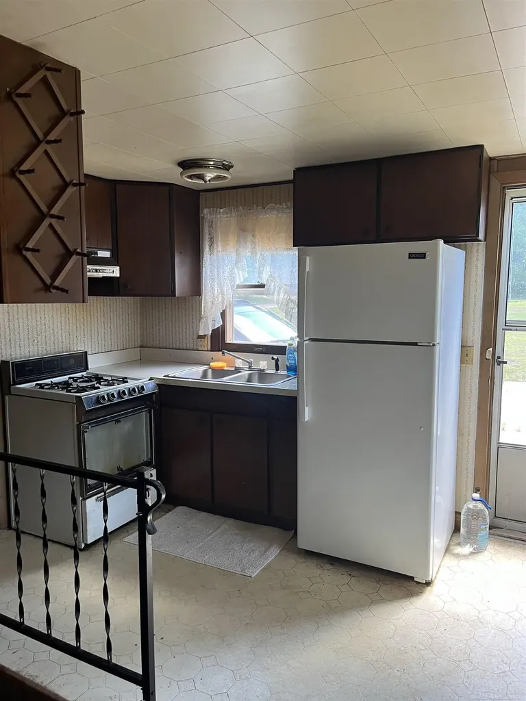 1283 First Street Lincoln Township MI 48633