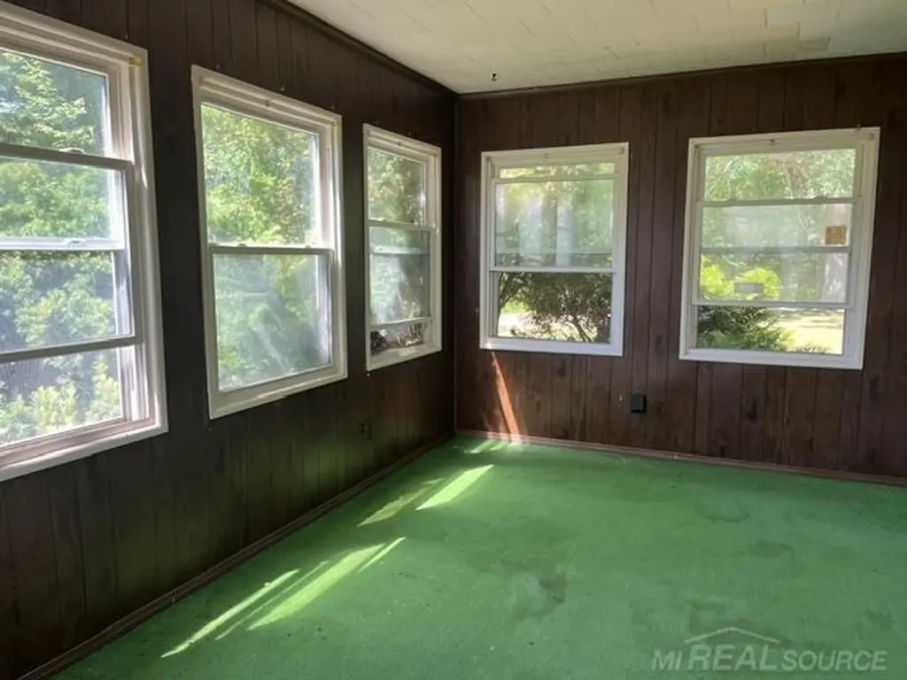 1283 First Street Lincoln Township MI 48633