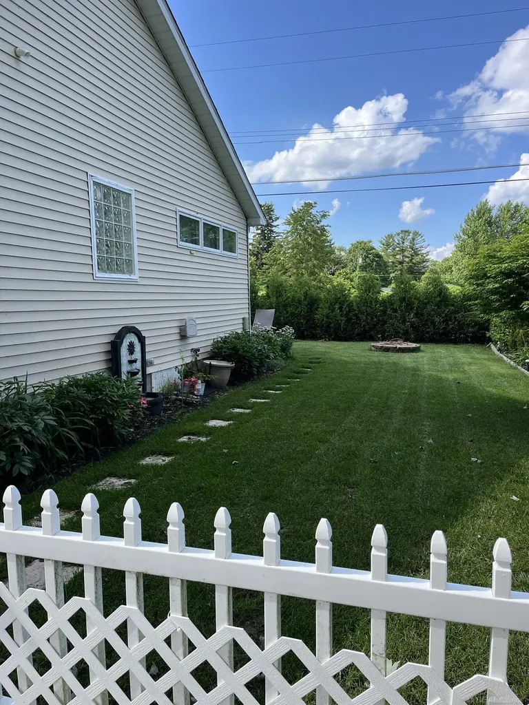 7333 Kilkare Street Worth Township MI 48450