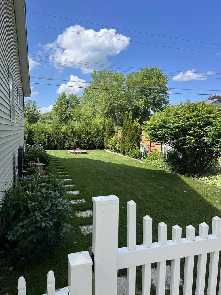 7333 Kilkare Street Worth Township MI 48450