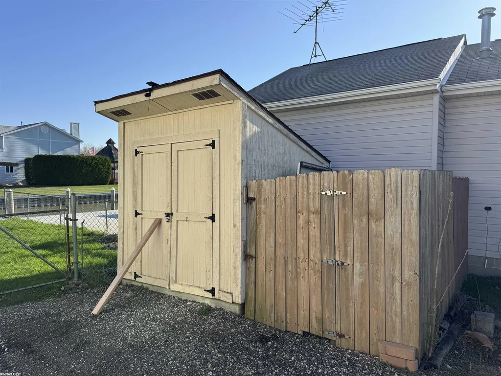 710 Ruskin Avenue Algonac City MI 48001
