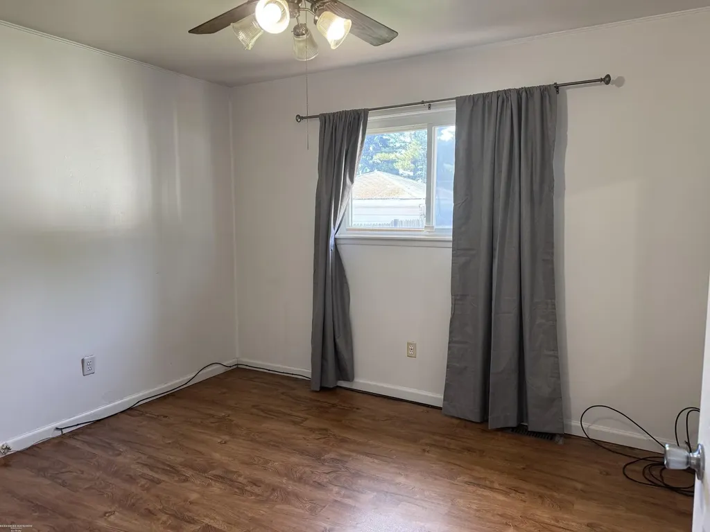 14510 Hoerning Avenue Warren City MI 48088