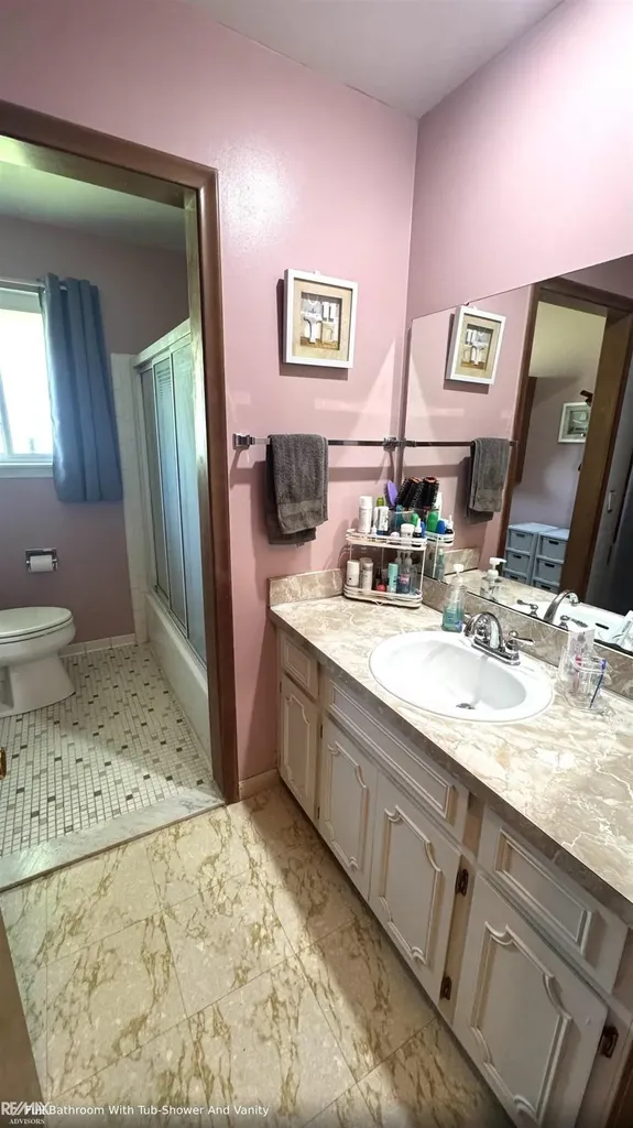 26450 South River Road Harrison Charter Township MI 48045