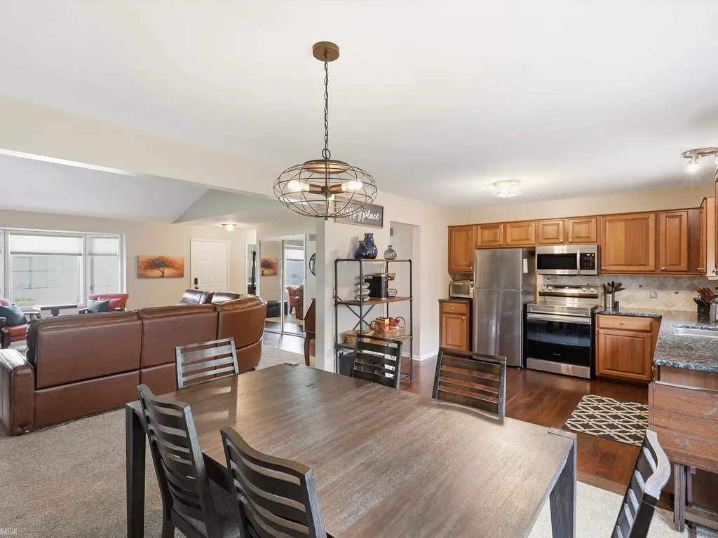 45461 Nottingham Drive Macomb Township MI 48044
