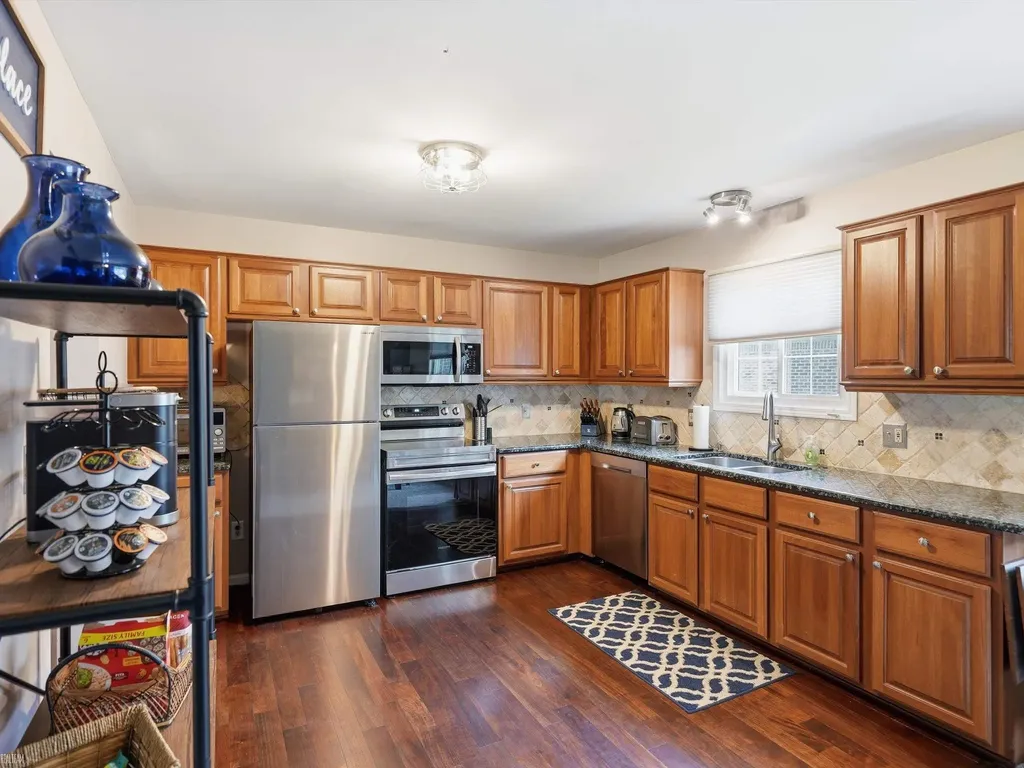 45461 Nottingham Drive Macomb Township MI 48044