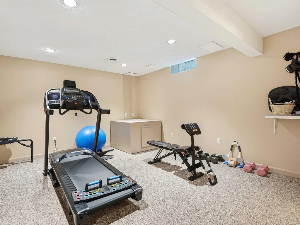 45461 Nottingham Drive Macomb Township MI 48044
