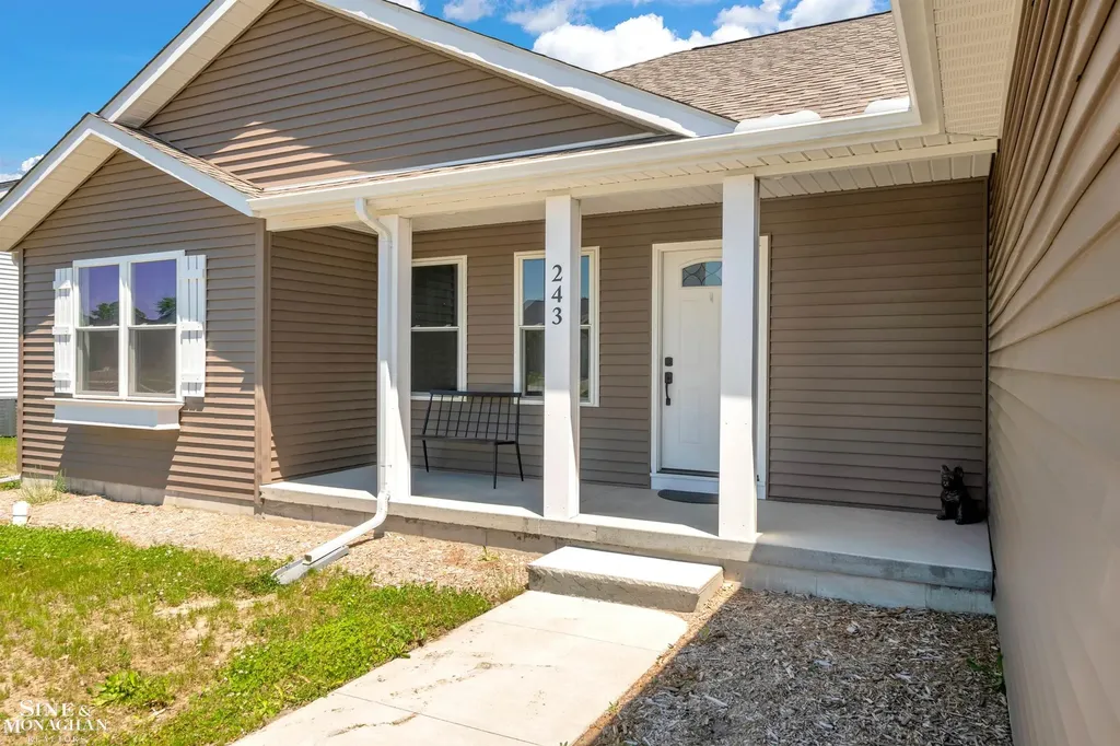 243 Oregon Avenue Marysville City MI 48040