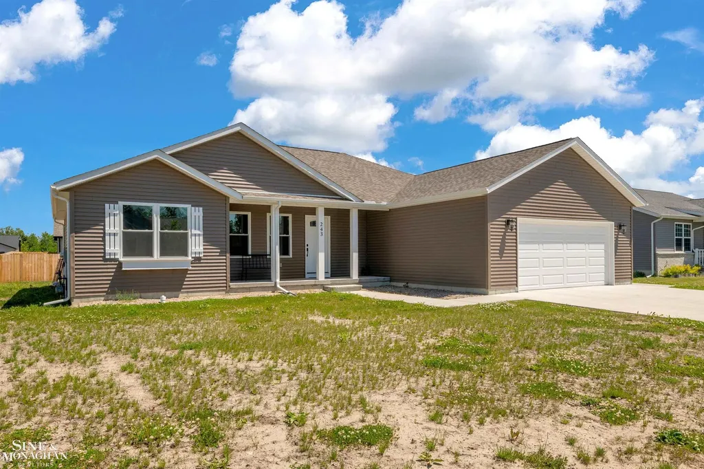 243 Oregon Avenue Marysville City MI 48040