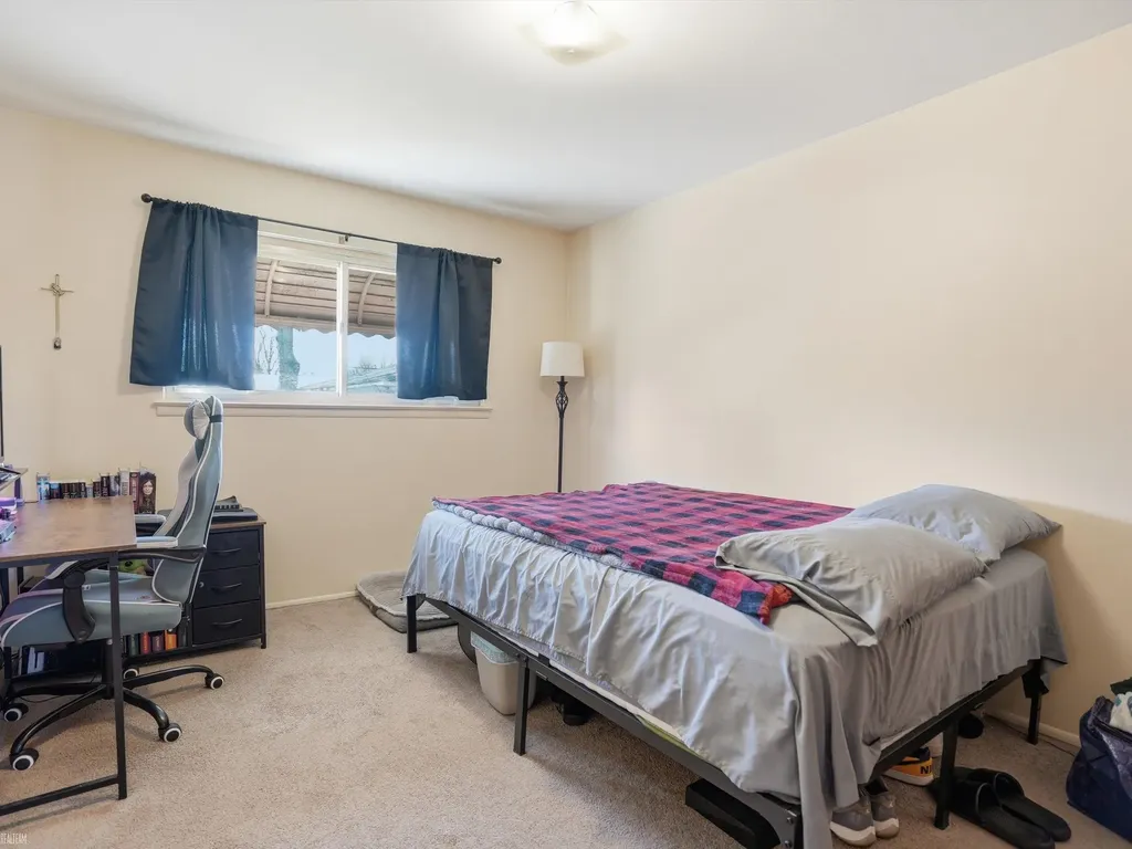 21612 Bon Brae Street St. Clair Shores City MI 48081