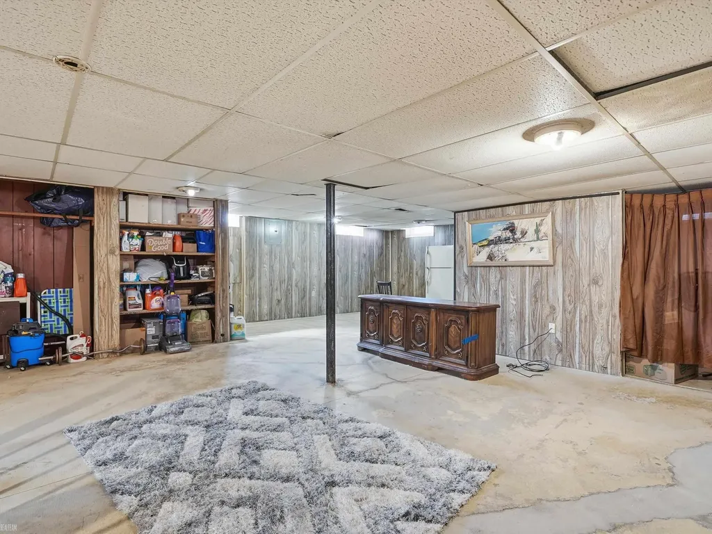 21612 Bon Brae Street St. Clair Shores City MI 48081