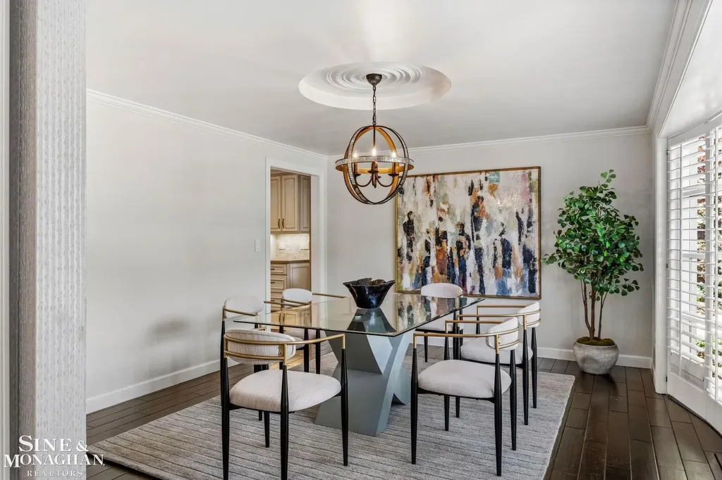 264 Grosse Pointe Boulevard Grosse Pointe Farms City MI 48236