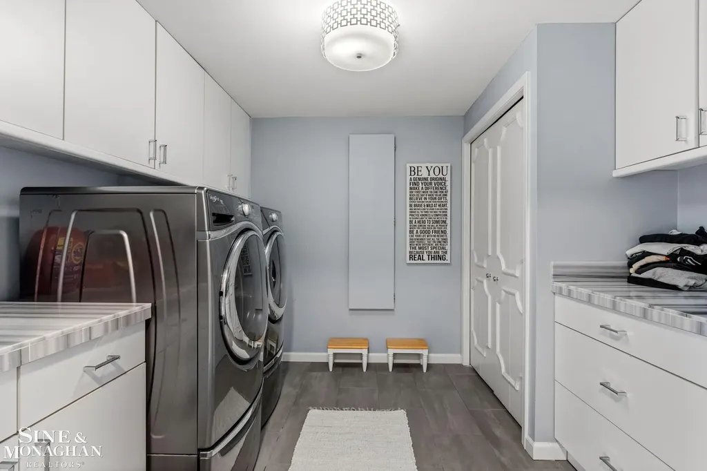 264 Grosse Pointe Boulevard Grosse Pointe Farms City MI 48236