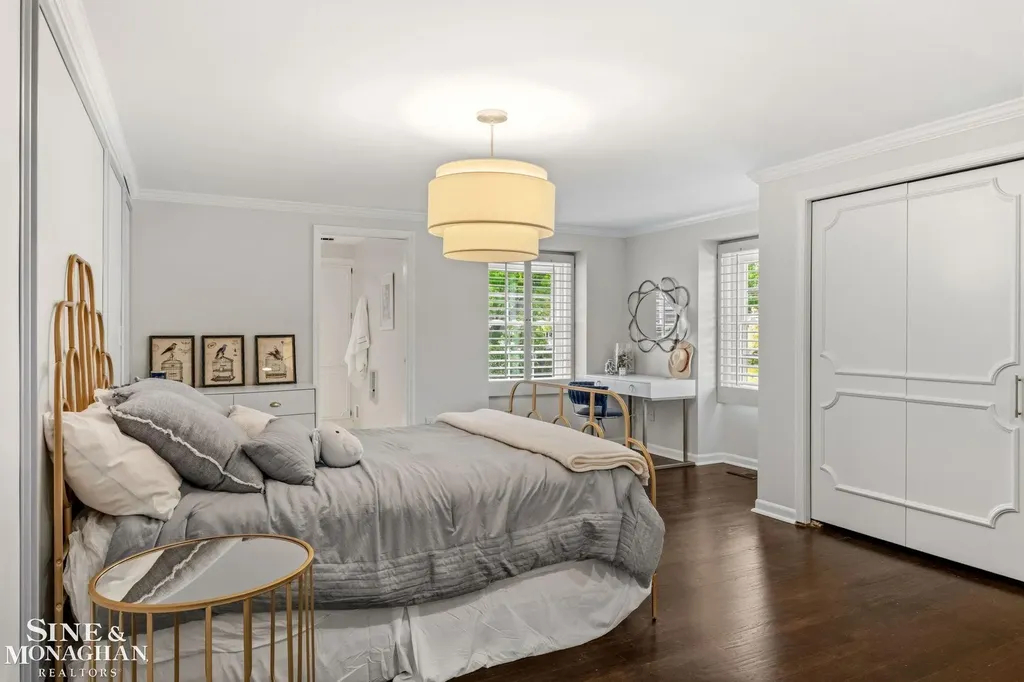 264 Grosse Pointe Boulevard Grosse Pointe Farms City MI 48236