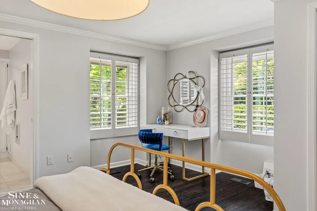 264 Grosse Pointe Boulevard Grosse Pointe Farms City MI 48236