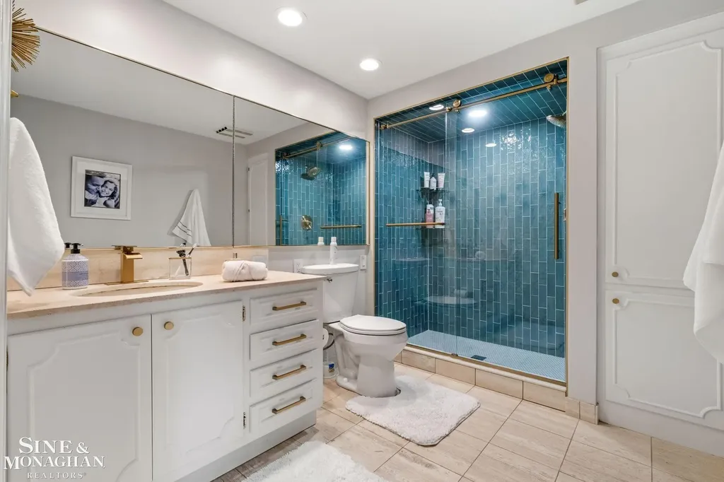 264 Grosse Pointe Boulevard Grosse Pointe Farms City MI 48236