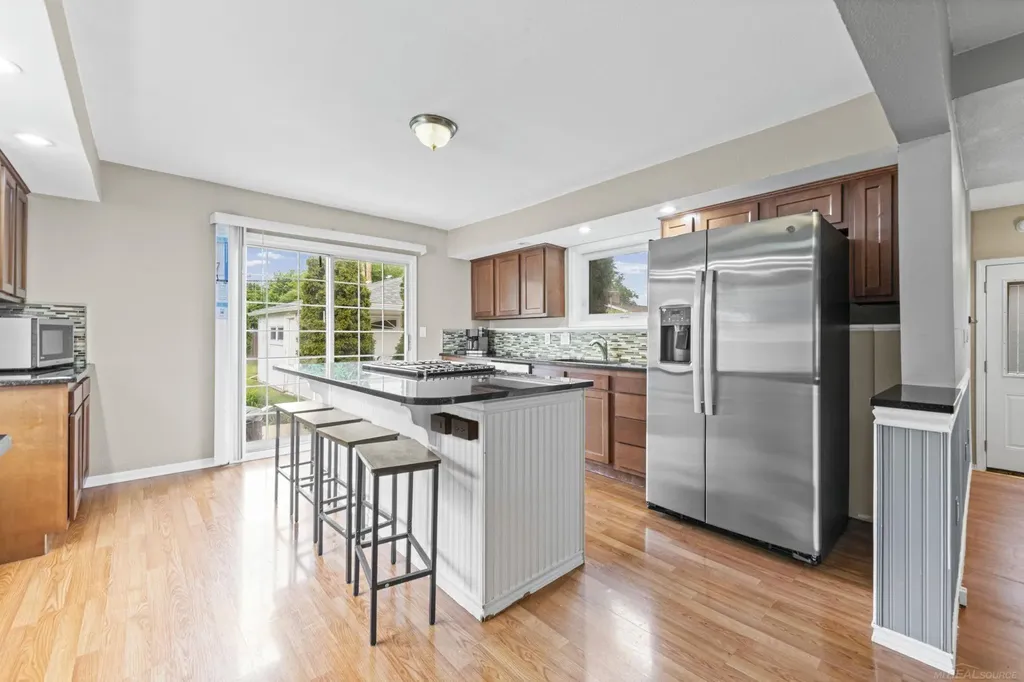 28357 Suburban Drive Warren City MI 48088