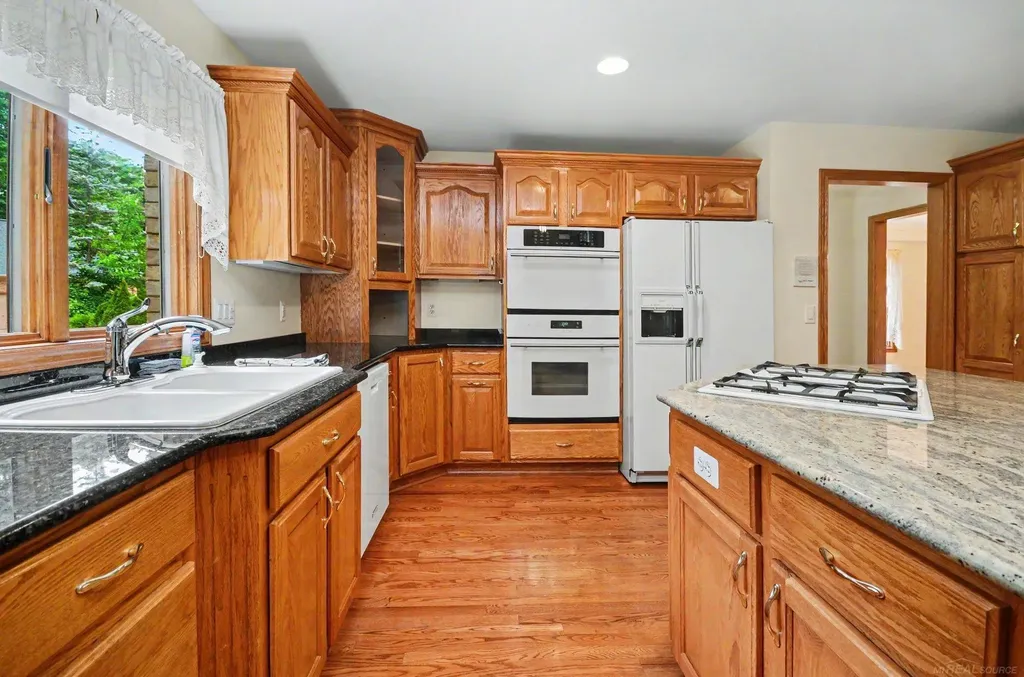 11684 Majestic Court Shelby Charter Township MI 48315