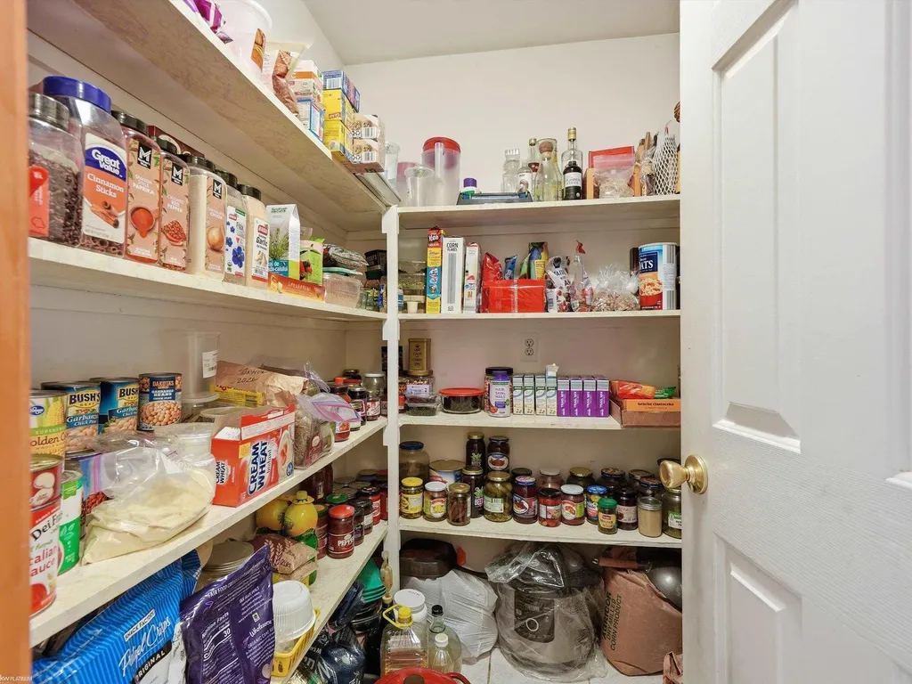 19866 Barchester Drive Macomb Township MI 48044