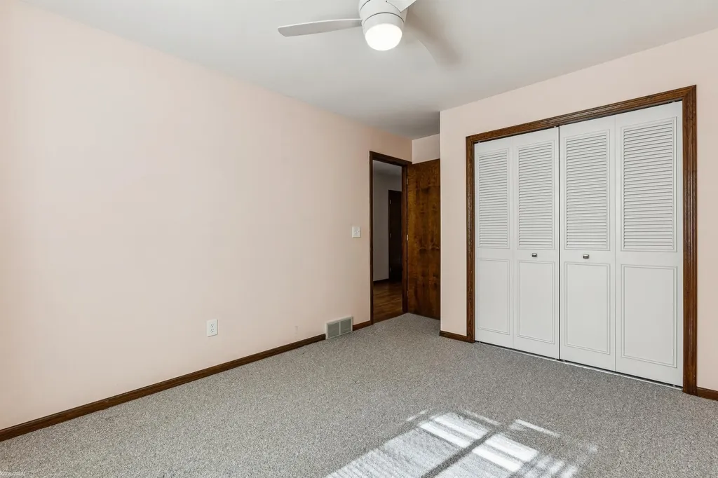 1444 Old Squire Lane Port Huron City MI 48060
