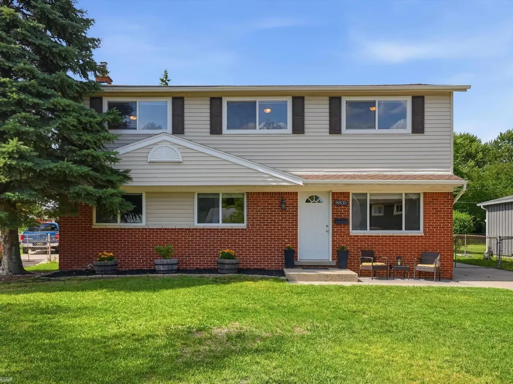8835 Royce Drive Sterling Heights City MI 48313