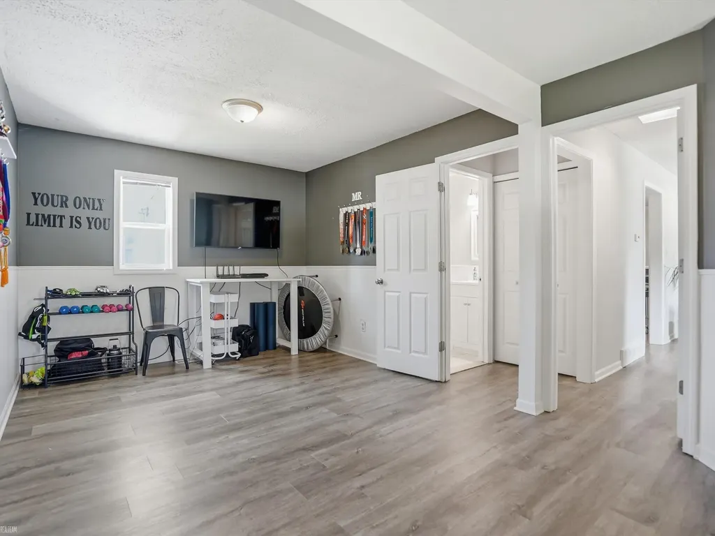 8835 Royce Drive Sterling Heights City MI 48313