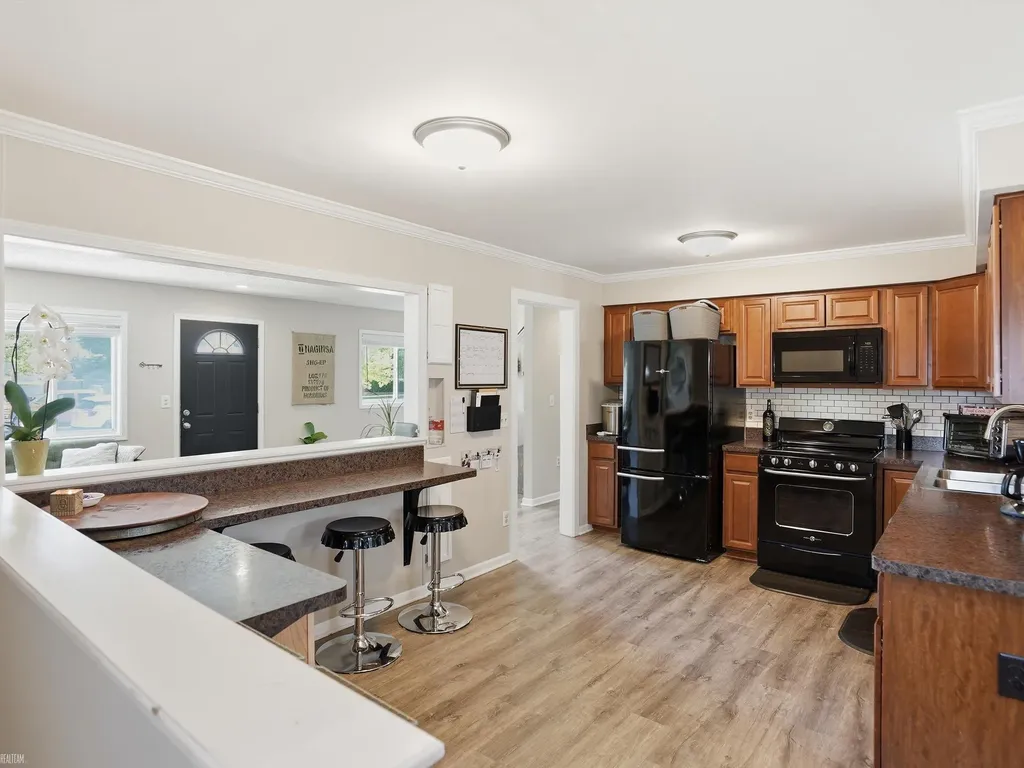 8835 Royce Drive Sterling Heights City MI 48313