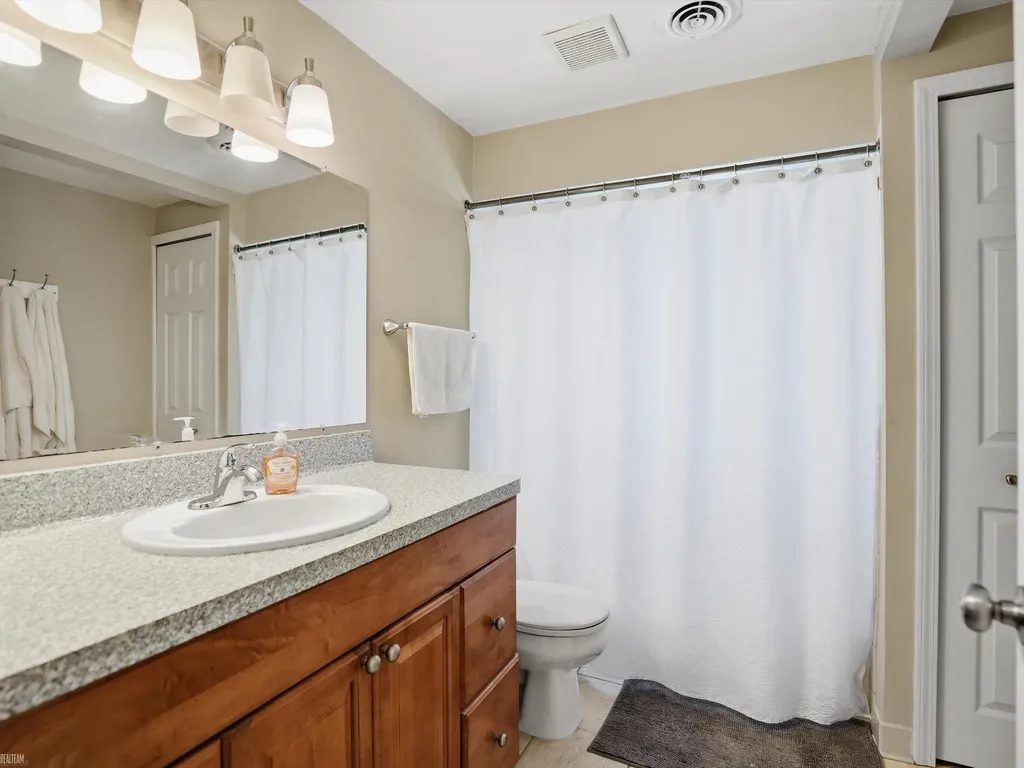 8835 Royce Drive Sterling Heights City MI 48313
