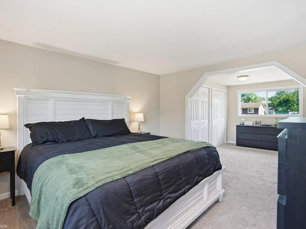 8835 Royce Drive Sterling Heights City MI 48313
