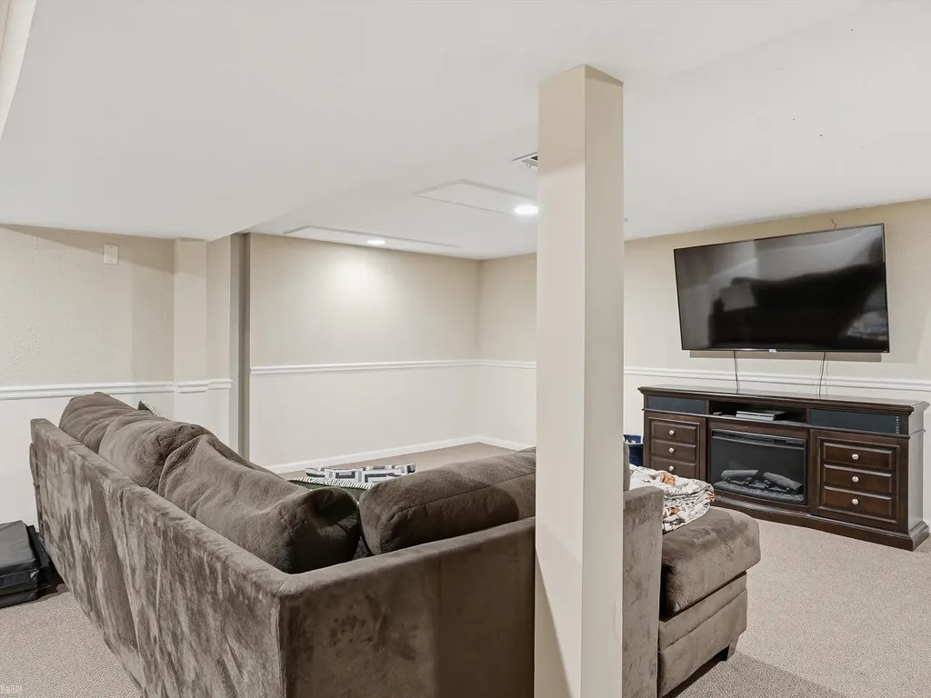 8835 Royce Drive Sterling Heights City MI 48313