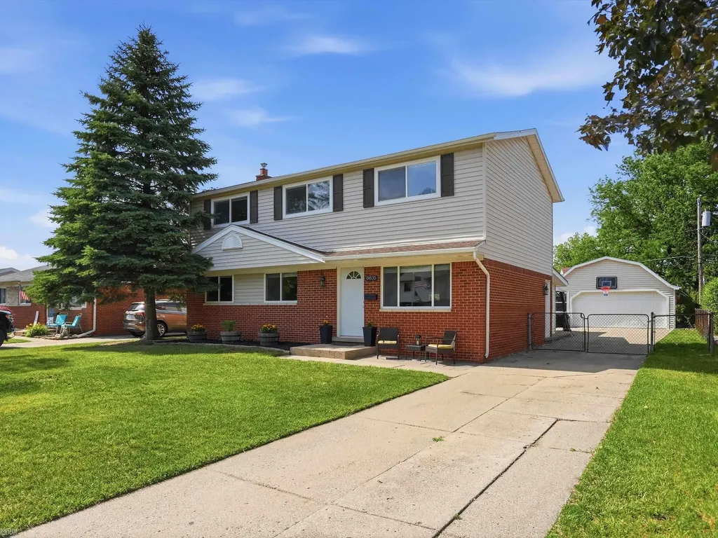 8835 Royce Drive Sterling Heights City MI 48313