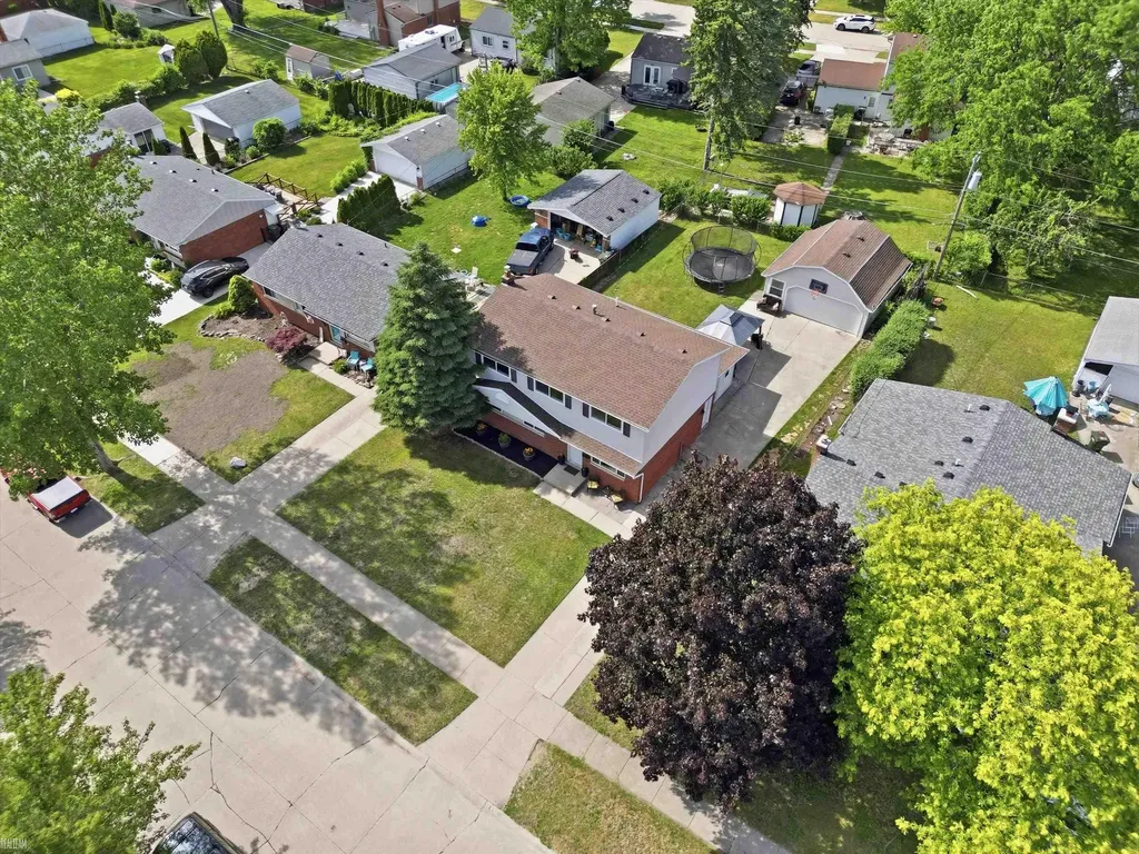 8835 Royce Drive Sterling Heights City MI 48313