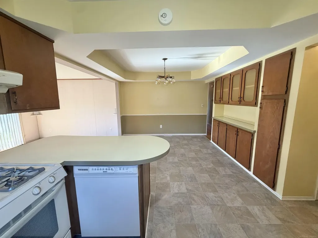 36757 Adele Dr Drive Sterling Heights City MI 48312