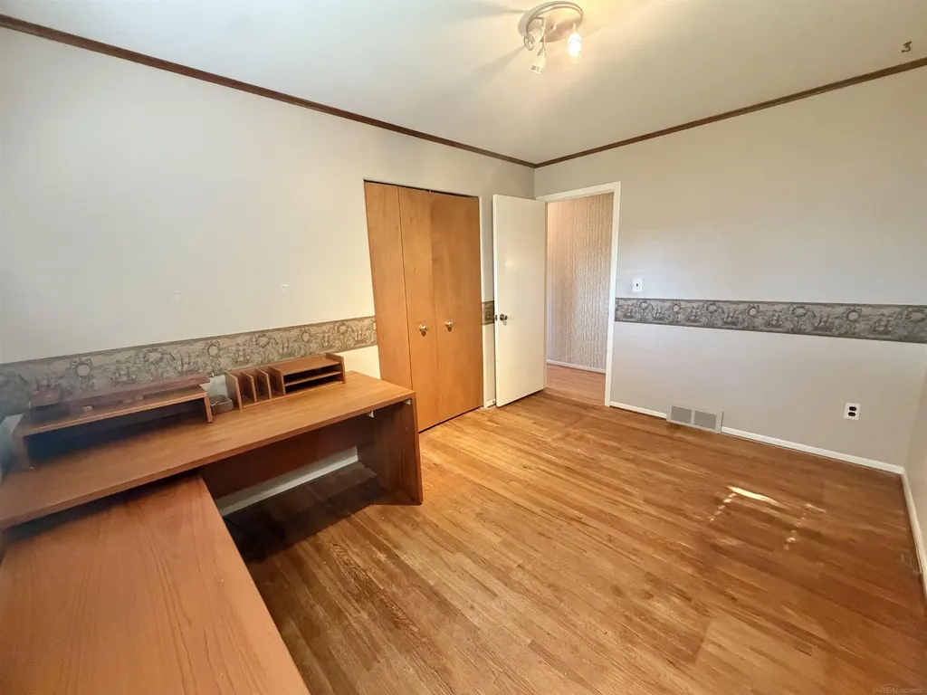 36757 Adele Dr Drive Sterling Heights City MI 48312