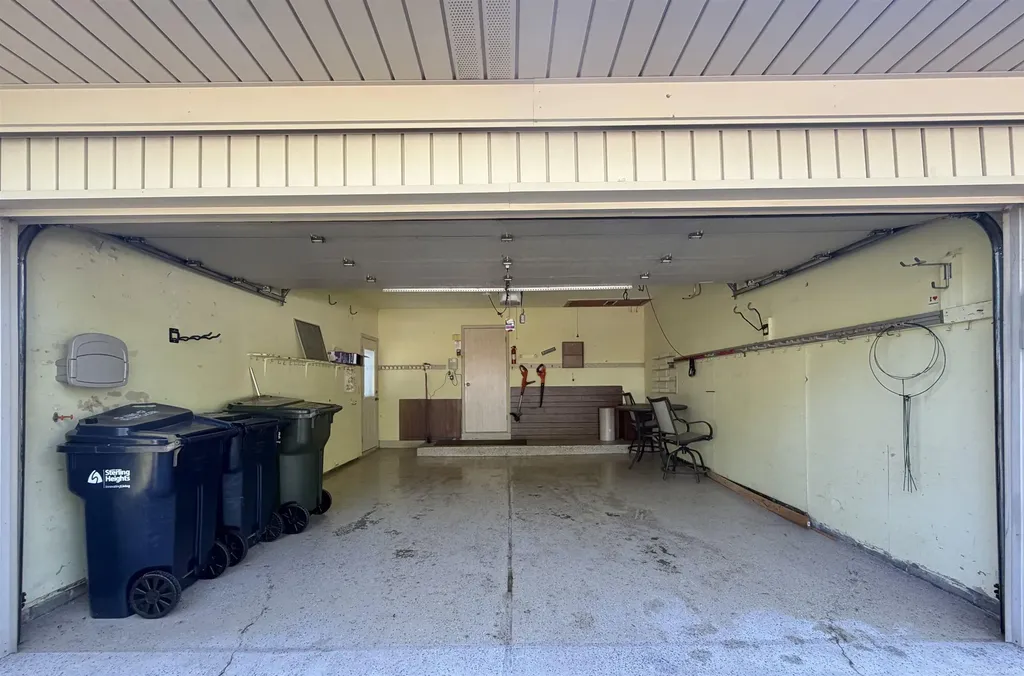 36757 Adele Dr Drive Sterling Heights City MI 48312