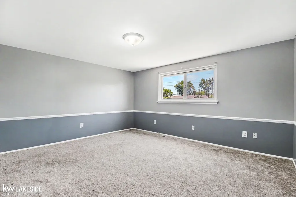 33128 Richard O Drive Sterling Heights City MI 48310