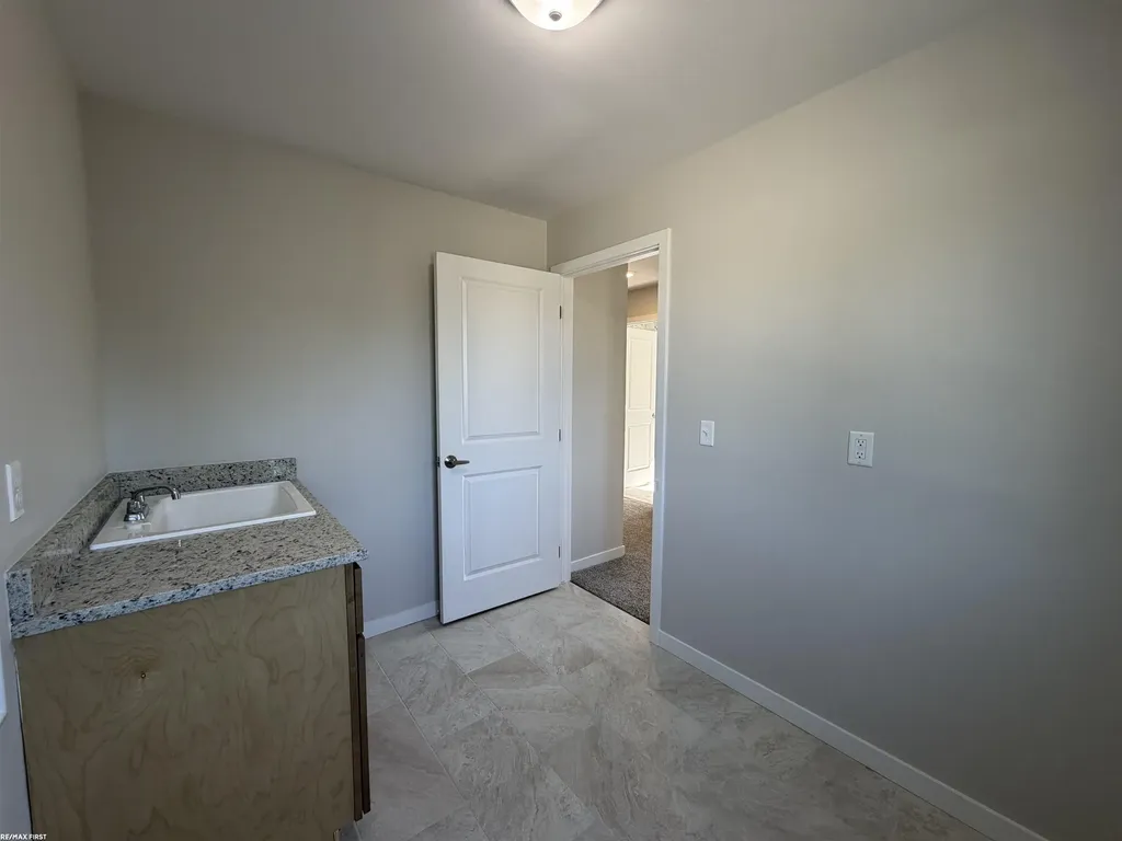 30343 Weathervane Woods Drive New Haven Village MI 48048