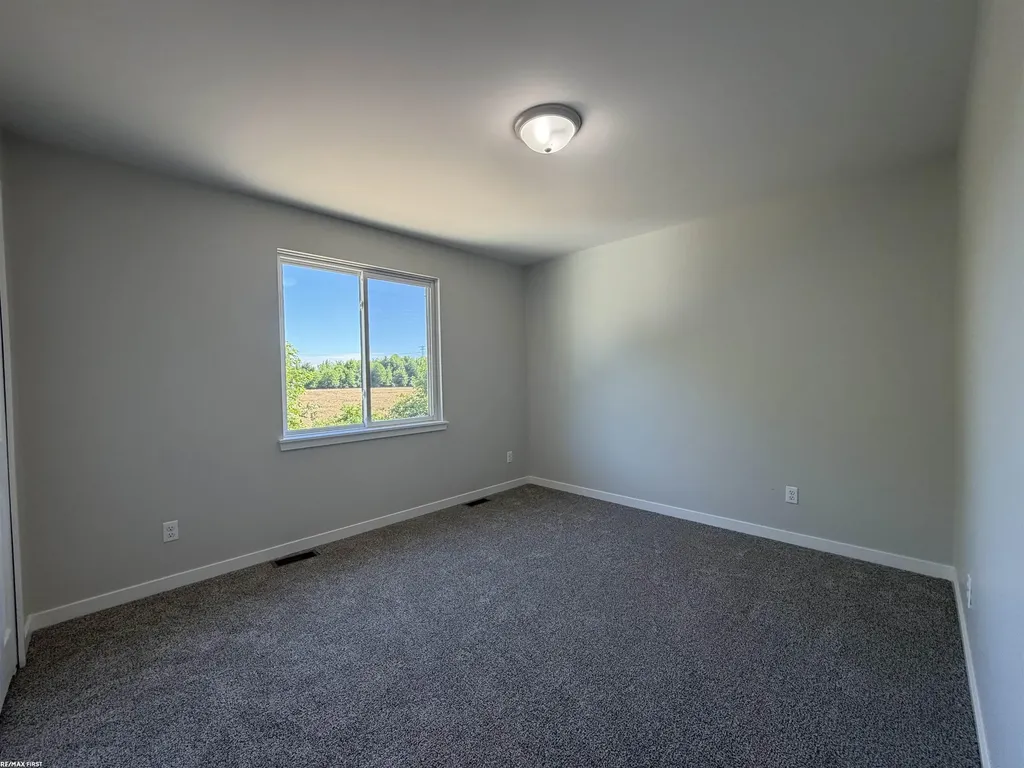 30343 Weathervane Woods Drive New Haven Village MI 48048