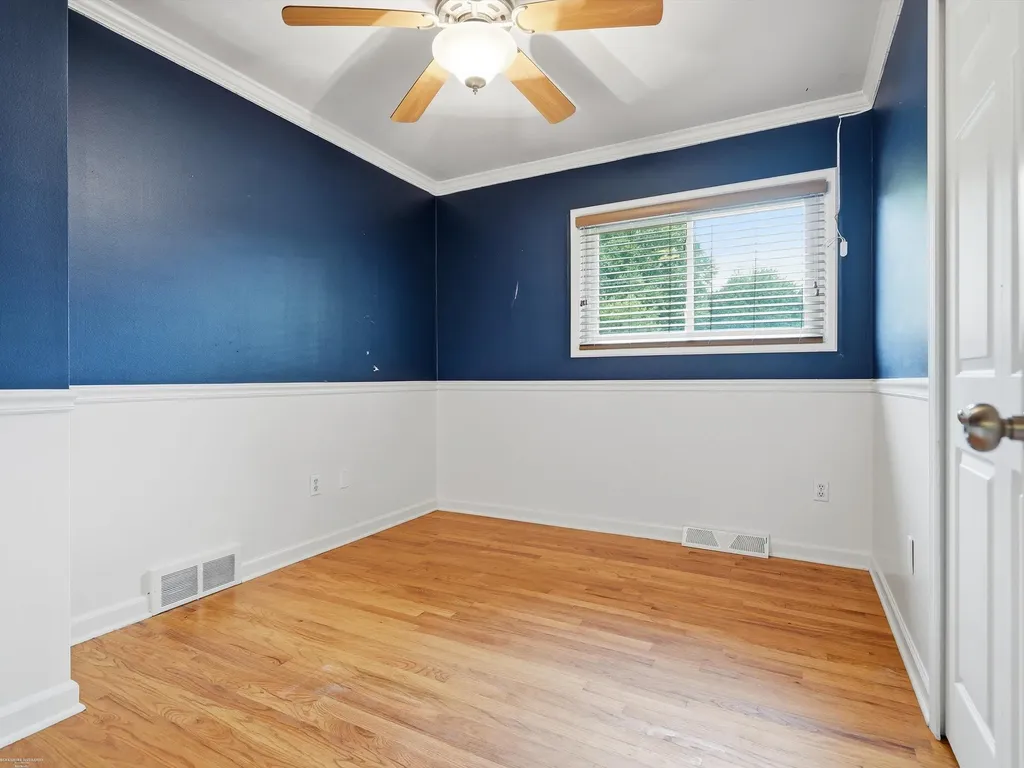 38450 Elmite Street Harrison Charter Township MI 48045