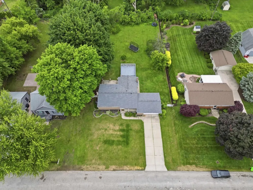 38450 Elmite Street Harrison Charter Township MI 48045