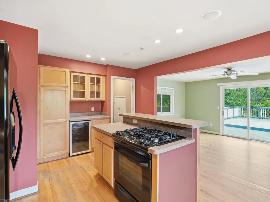 38450 Elmite Street Harrison Charter Township MI 48045