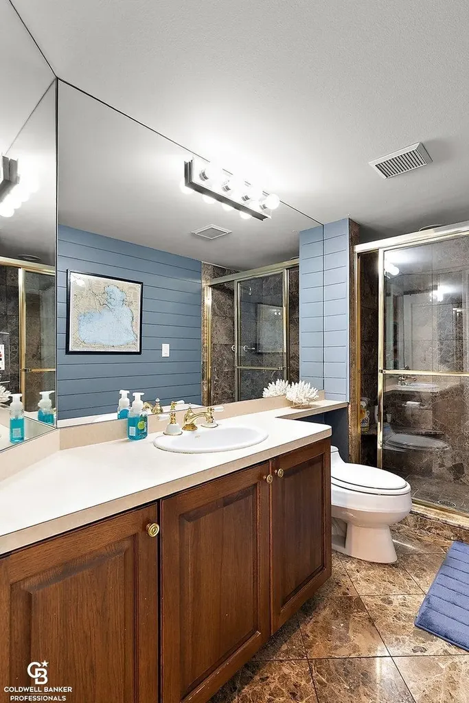 26031 N Harbour Pointe Dr N Drive Harrison Charter Township MI 48045